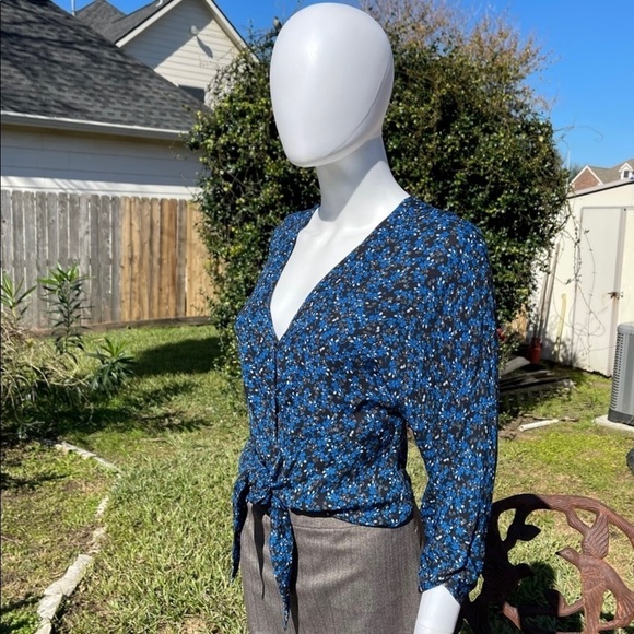 NWT PARKER Flirty Boho Tie Front Wrap Cropped Fit Long Sleeve Blouse - Picture 12 of 13